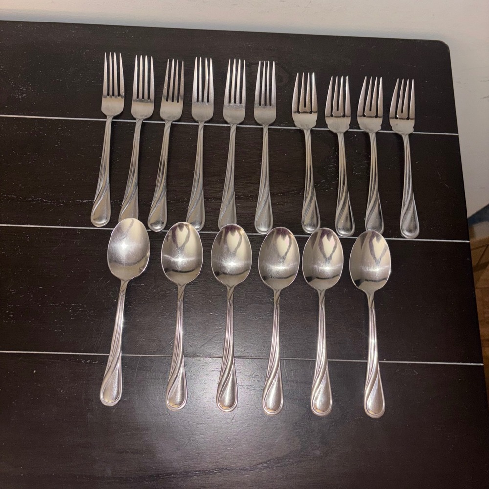 Glennbrook (Stainless) Pfaltzgraff  6 Place Spoons 4‎ Salad Forks 6 Dinner Forks